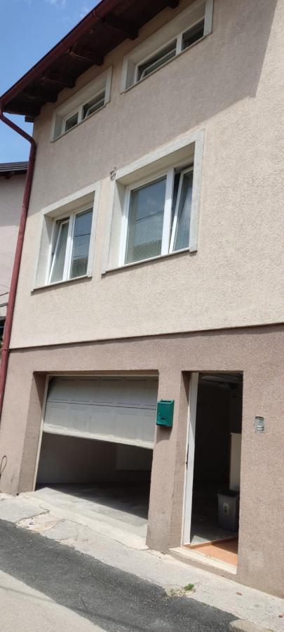 Vila Danin With Free Garage,Stari Grad Сараево Екстериор снимка