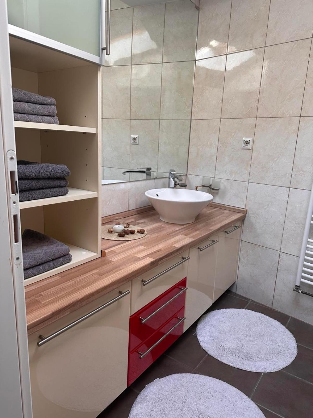Vila Danin With Free Garage,Stari Grad Сараево Екстериор снимка